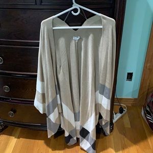 Calvin Klein Poncho/wrap